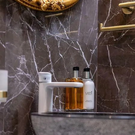 Affittacamere Pela Veranda Exquisite 4*