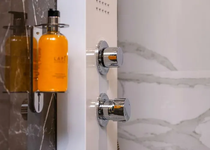 Pela Veranda Exquisite 4*