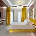 Pela Veranda Exquisite