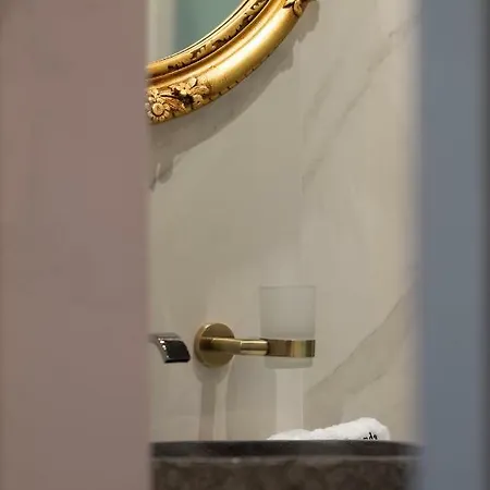 Pela Veranda Exquisite 4*
